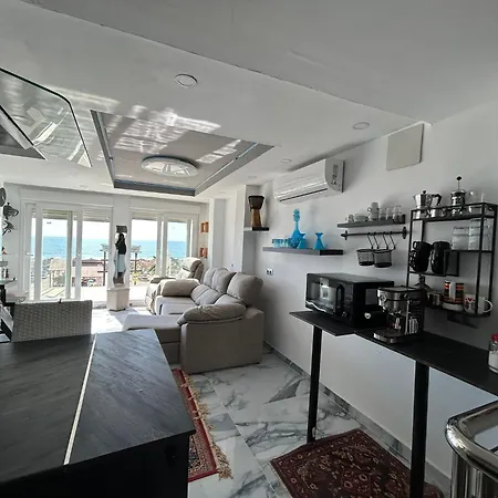 Дом отдыха Carihuela Playa 5 Holidays - *